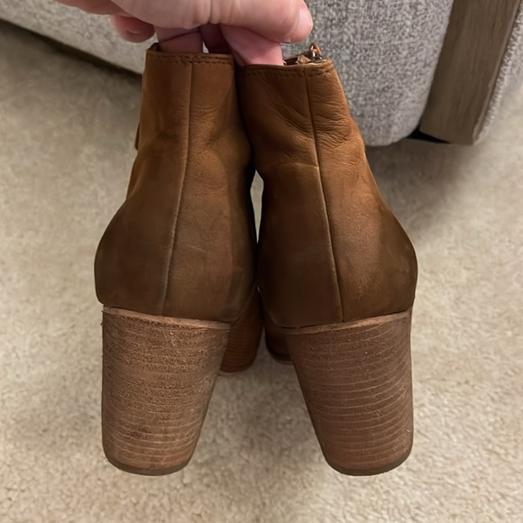 BP Trolley Booties Distressed Leather - Perforated - Picture 5 of 9